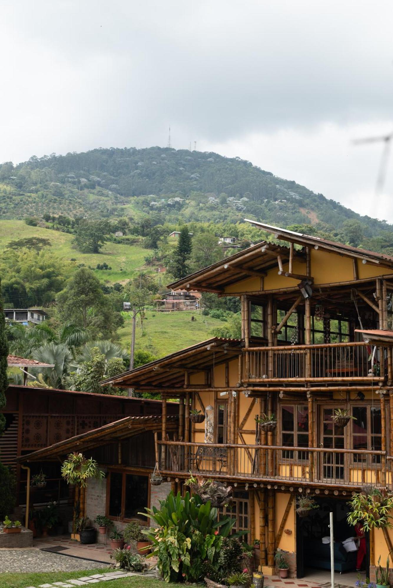 Hotel Pachamama Campestre Dosquebradas 外观 照片